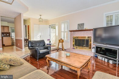 213C Locust St SE, Vienna, VA 22180 - photo 6