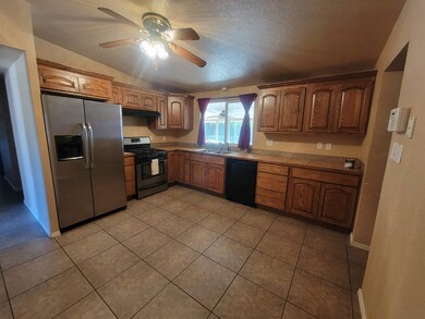 406 Bonnell Dr, Alamogordo, NM 88310 - photo 6
