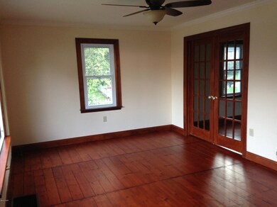 110 Seventh St, Milford, PA 18337 - photo 6