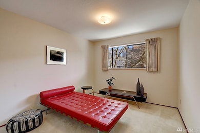 The Camelot Condominiums unit 310, Edmonds, WA 98020 - photo 2