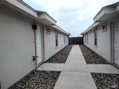 2017 Stardust Ln unit 3, Edinburg, TX 78541 - photo 3