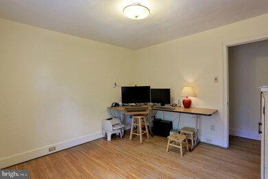 26 N Russell St, York, PA 17402 - photo 3