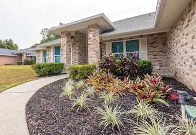 6178 Swainson St, Milton, FL 32570 - photo 2