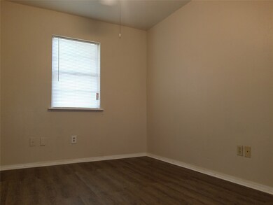 111 7th St unit 1, Rosenberg, TX 77471 - photo 5