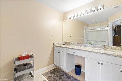 904 Hampton Cir unit 94, Naples, FL 34105 - photo 2