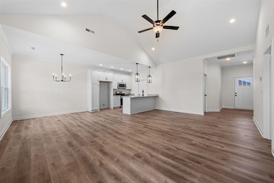 1308 Helmsdale Ave, Bowling Green, KY 42101 - photo 7