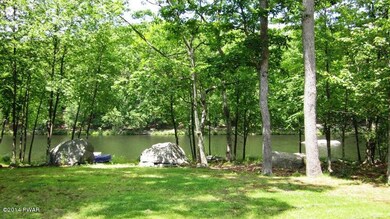 118 Whipple Tree Ln, Hawley, PA 18428 - photo 3