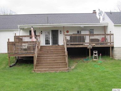 210 W Rambo St, Danville, OH 43014 - photo 5