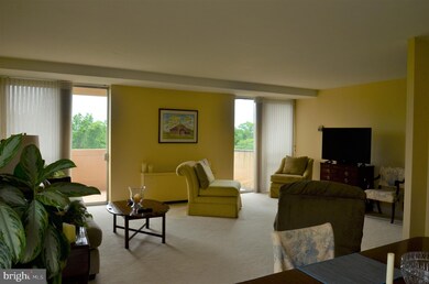 The Devon Condo unit 805, Wilmington, DE 19806 - photo 4