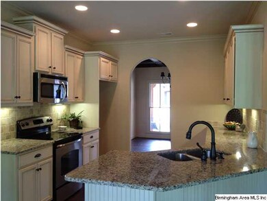 N(pictures are of a different home with the same f