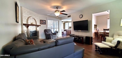 2137 E Evans Dr, Phoenix, AZ 85022 - photo 4