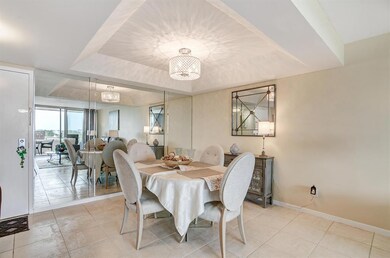 Mayfair House West unit 510, Palm Beach, FL 33480 - photo 5