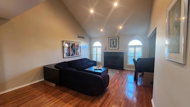 417 Winslow Cir unit 41, Commerce Township, MI 48390 - photo 5