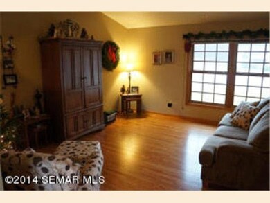 25321 Robin Ct, Trempealeau, WI 54661 - photo 7