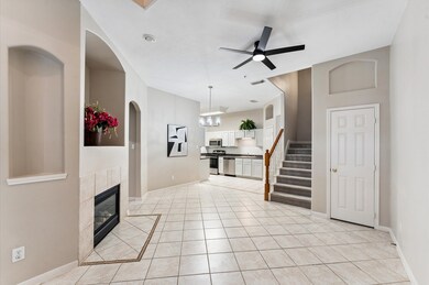 Beautiful art niches and soaring ceilings with cei