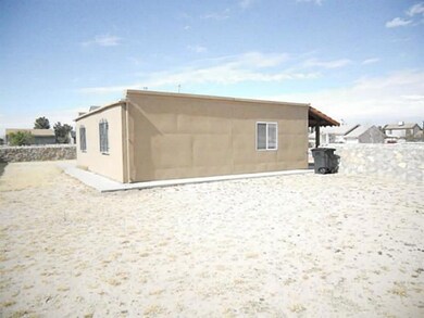 15352 Marburn Ct, Horizon City, TX 79928 - photo 3