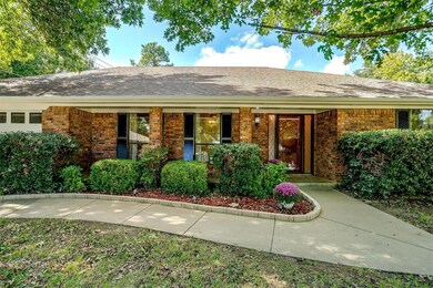 802 Westhill Terrace Ct, Cleburne, TX 76033 - photo 3