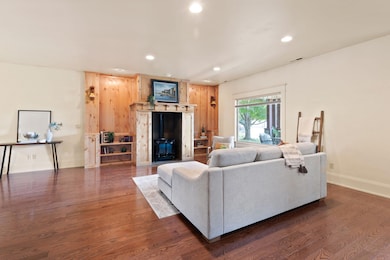 40-web-or-mls-100-sw-lowe-ct