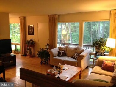 15212 Dufief Dr, North Potomac, MD 20878 - photo 3