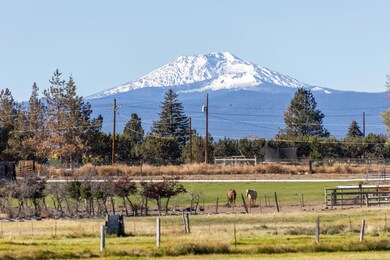 8255 SW 77th St, Redmond, OR 97756 - photo 3