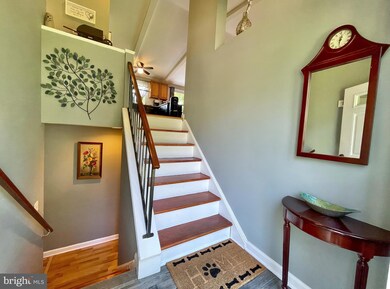 6217 Greenblade Garth, Columbia, MD 21045 - photo 3