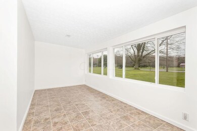 11464 Jacksontown Rd, Thornville, OH 43076 - photo 5