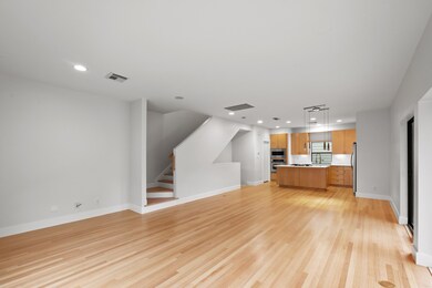 4402 Spencer St unit A, Houston, TX 77007 - photo 5