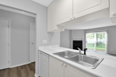 12-web-or-mls-6763-hamler-dr