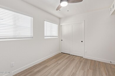 0037-37 - Broadway #103