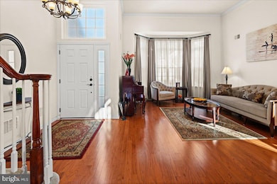 9 Bellingham Dr, Kendall Park, NJ 08824 - photo 3