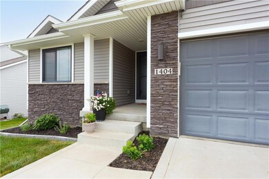 1404 Evans View Dr, Adel, IA 50003 - photo 2