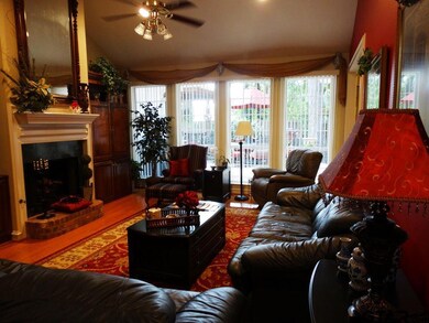 3702 Long Leaf Dr, Tyler, TX 75707 - photo 3