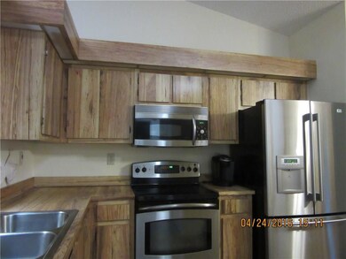 STAINLESS STEEL REFRIG, RANGE & MICRO