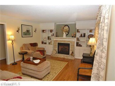 1602 Cos Cob Ct, High Point, NC 27265 - photo 3