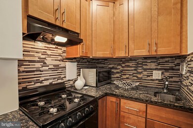 The Winthrop unit 705, Washington, DC 20036 - photo 2