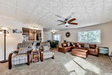 416 Quaking Aspen Ln unit H, Stateline, NV 89449 - photo 7