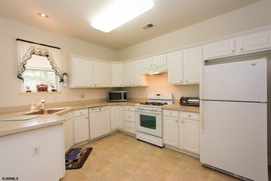 14 Raleigh St, Galloway, NJ 08205 - photo 6