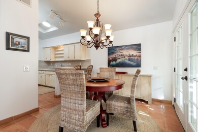 72731yuccacourt-hr-6