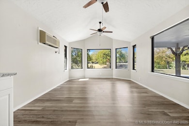 8610 Meadowood Cir, Broken Arrow, OK 74011 - photo 5