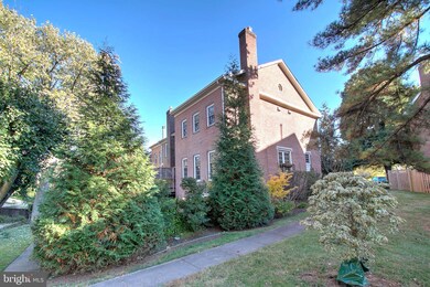 5928 Munson Ct, Falls Church, VA 22041 - photo 3