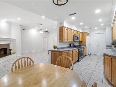 kitchen / dining