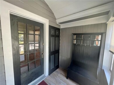 312 W 8th St S, Newton, IA 50208 - photo 4