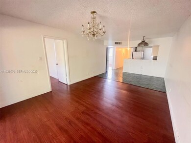 7800 Colony Cir S unit 202, Tamarac, FL 33321 - photo 3