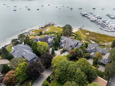 163 Little Harbor Rd, New Castle, NH 03854 - photo 3