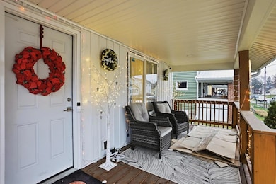 1379 Loretta Ave, Columbus, OH 43211 - photo 4