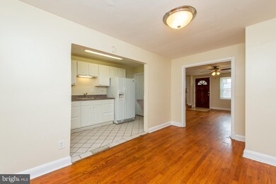 3828 Elmley Ave, Baltimore, MD 21213 - photo 7