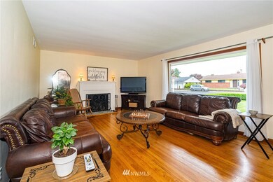 1735 SW Gails Ave, Chehalis, WA 98532 - photo 3