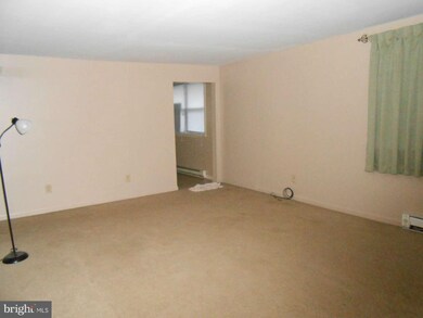 448 S Washington St unit 2, Berkeley Springs, WV 25411 - photo 7