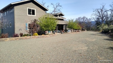 134 Heppner Ln, Fort Jones, CA 96032 - photo 2