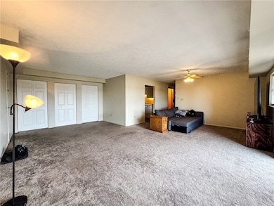 1201 Dutilh Rd unit 12, Cranberry Township, PA 16066 - photo 3